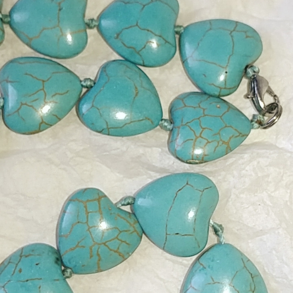 Turquoise Colored Heart Beads Necklace - 18" Long - Picture 4 of 6